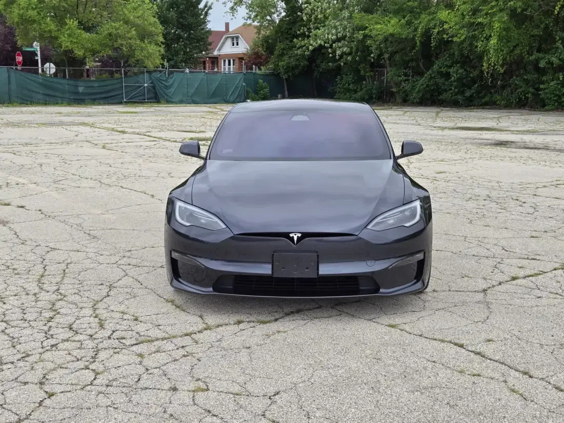 2023 Tesla Model S Plaid, photo 1