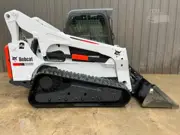 2011 Bobcat T870 Compact Track Loader, photo 1