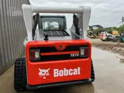2011 Bobcat T870 Compact Track Loader, photo 3