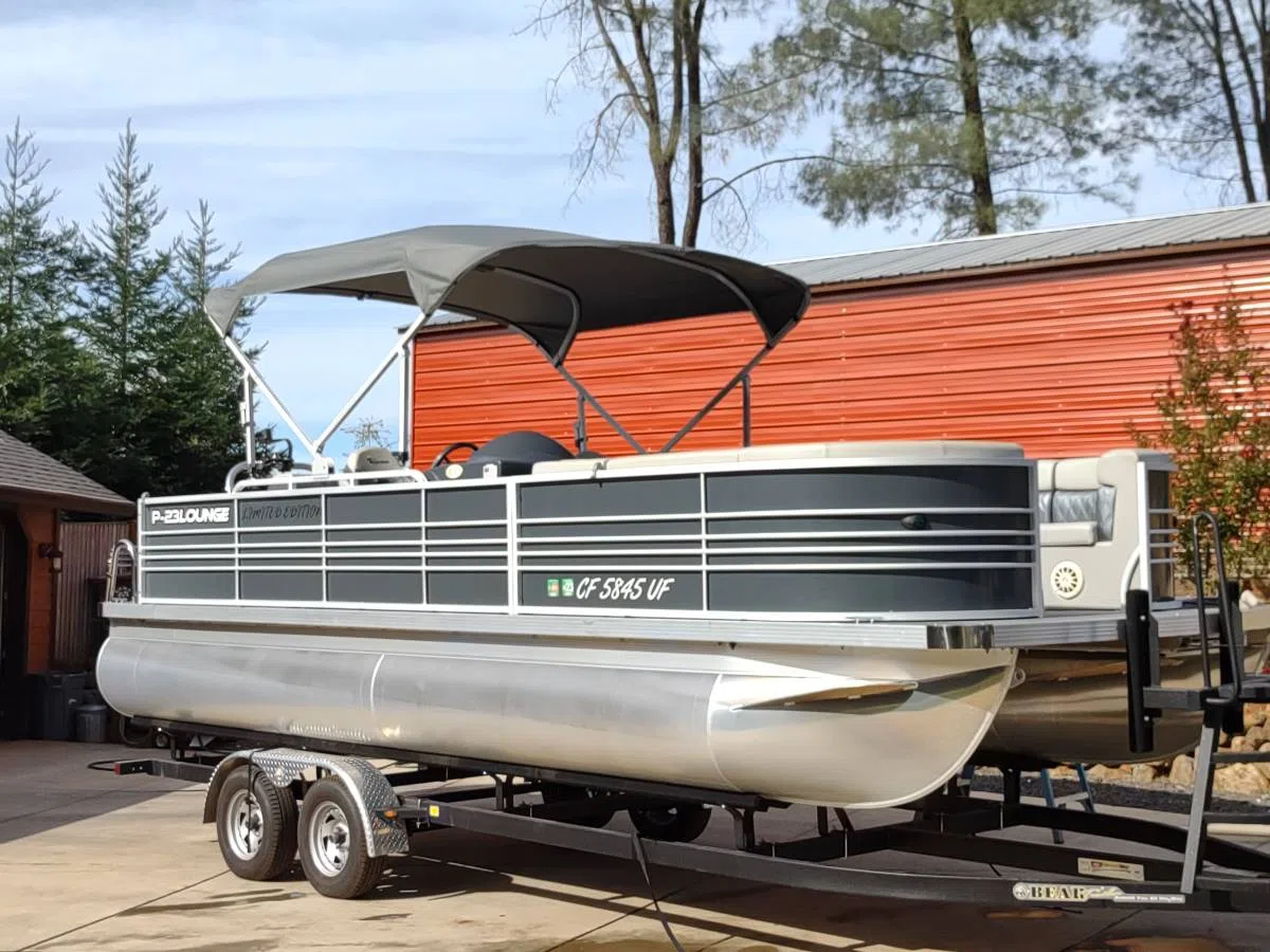 2021 Massimo Marine P23 Lounge Limited Edition, photo 1