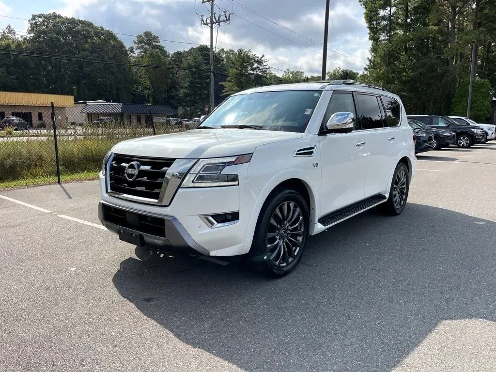 2022 Nissan Armada Platinum, photo 1