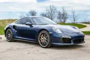 2014 Porsche 911 Turbo S Coupe, photo 2