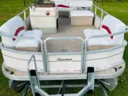 2005 Sun Tracker 20' Pontoon Boat, photo 7